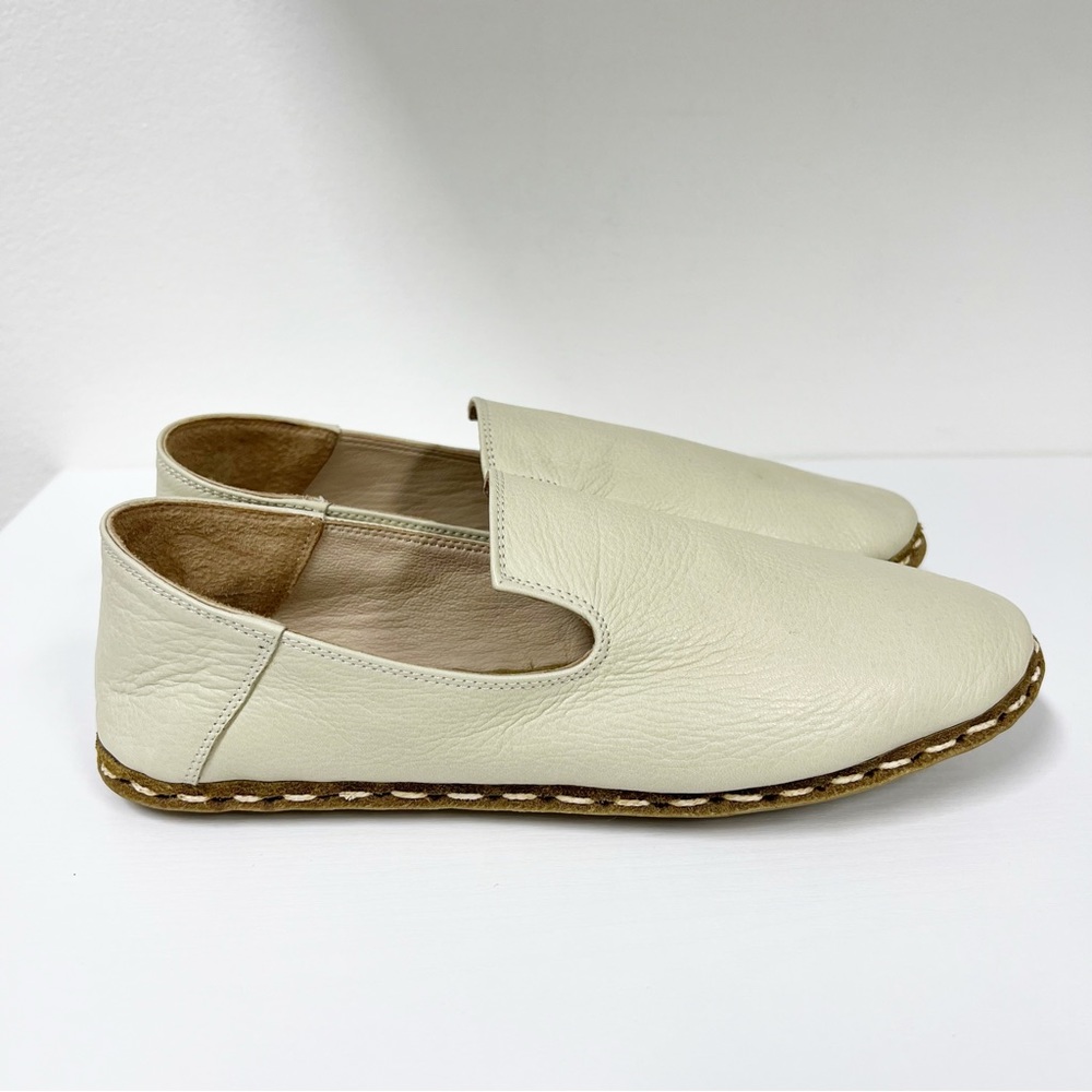 Raum Goods Women's Slip On Oyster 8 Grounded Grounding Shoes